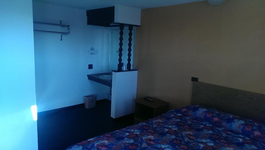 Airport Lodge Уичита Номер фото